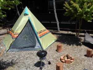 軽井沢で手ぶらバーベキュー ソロキャンプ テントなどの宿泊オプションのご紹介 軽井沢でキャンプ コテージ宿泊なら 軽井沢ガーデンテラス 友達や家族と 手ぶらでbbq 一人で気軽にキャンプと焚き火が楽しめるキャンピング コテージ 軽井沢で手ぶらバーベキュー ソロキャンプ テントなどの宿泊オプションのご紹介 軽井沢でキャンプ コテージ宿泊なら 軽井沢ガーデンテラス 友達や家族と 手ぶらでbbq 一人で気軽にキャンプと焚き火が楽しめるキャンピング コテージ